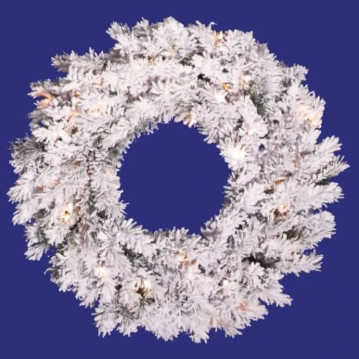 20 Inch Flocked Alaskan Pine Wreath: Unlit